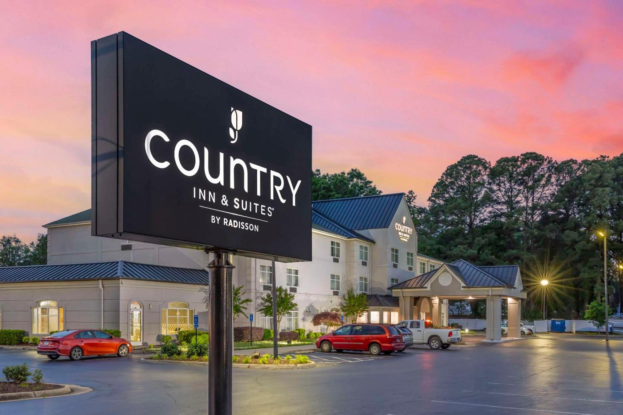 Country Inn & Suites By Radisson, Newport News South, Va Bagian luar foto