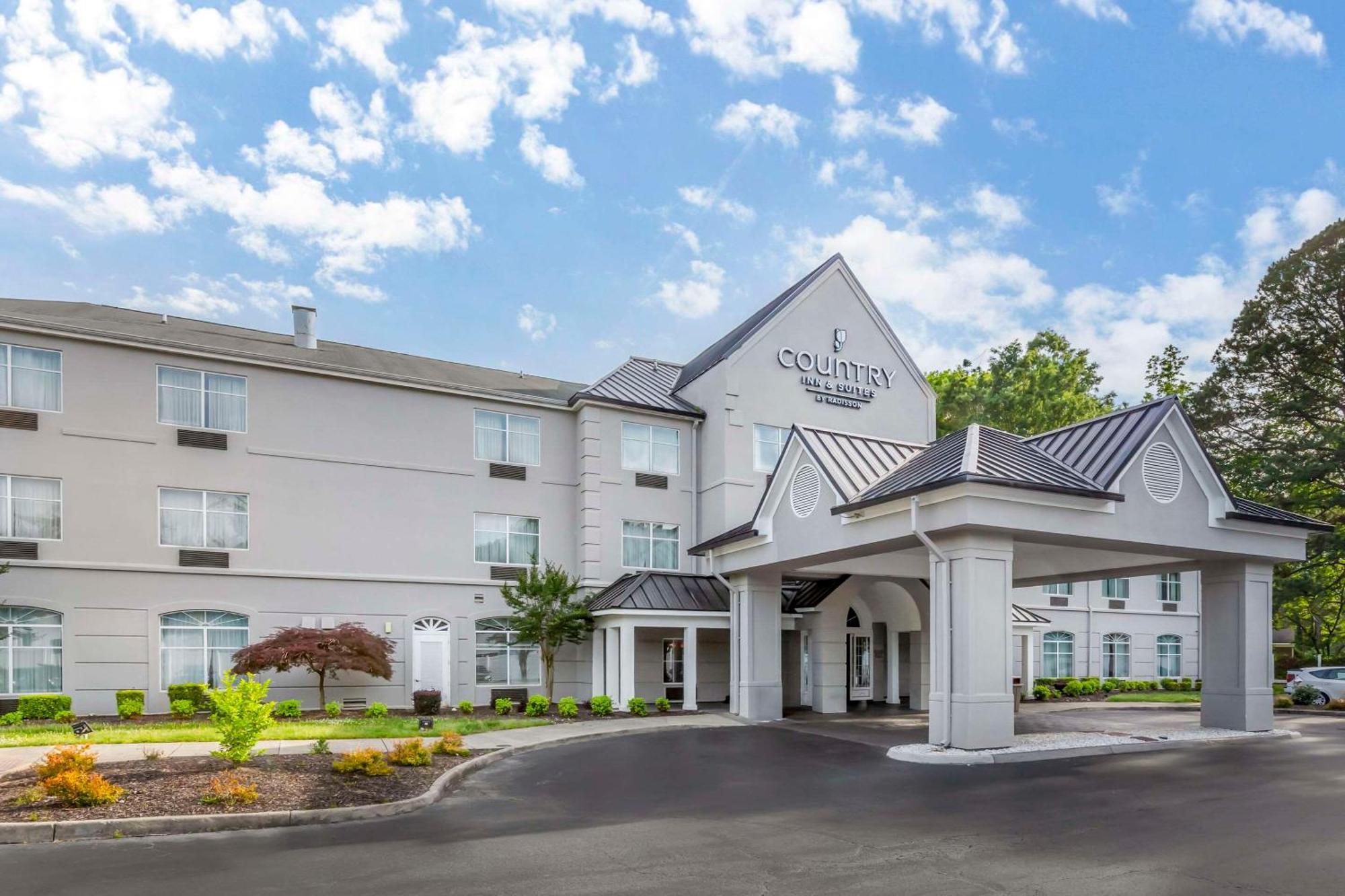 Country Inn & Suites By Radisson, Newport News South, Va Bagian luar foto